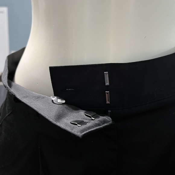 Danielle Bernstein Long Poplin Casual Walking Shorts Black - Picture 4 of 8